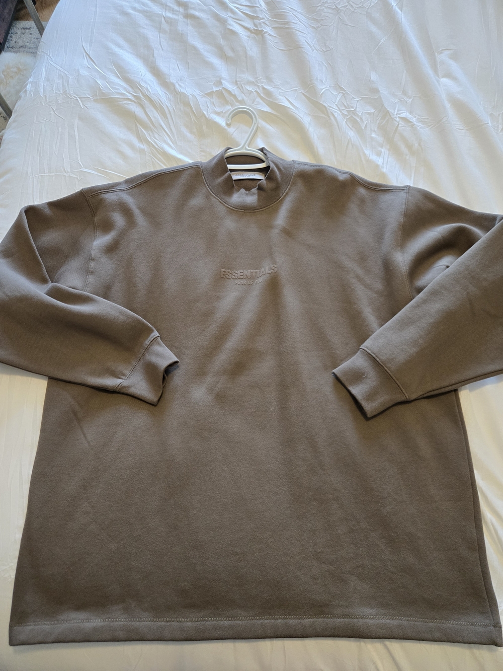ESSENTIALS Crewneck Sweatshirt